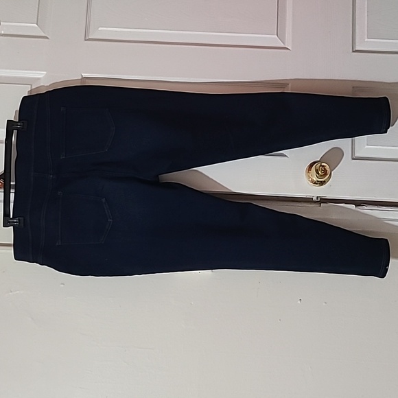 TERRA & SKY WOMEN'S PLUS SIZE JEANS - Picture 4 of 6